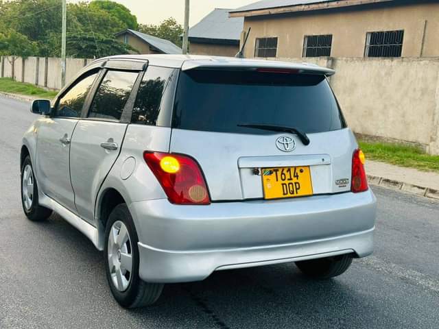 A picture of Call 0759 745
