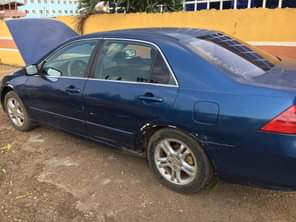 A picture of 2007 DC 4plugs buying and drive Painted Price 1 1m