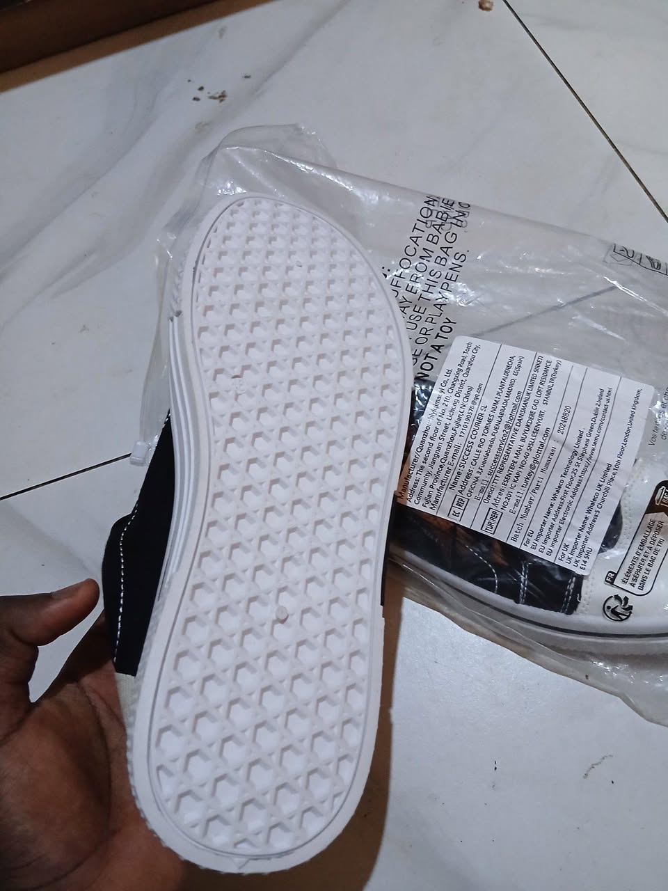 A picture of Shoe