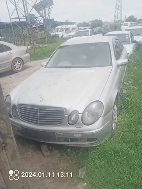 classifieds/cars mercedes