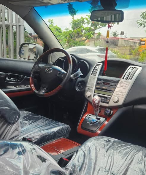 A picture of Foreign used LEXUS RX350 2009 13 350m