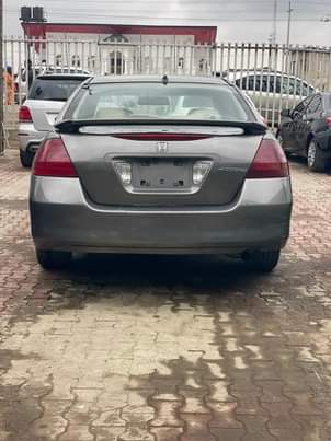 A picture of HONDA ACCORD 2007
