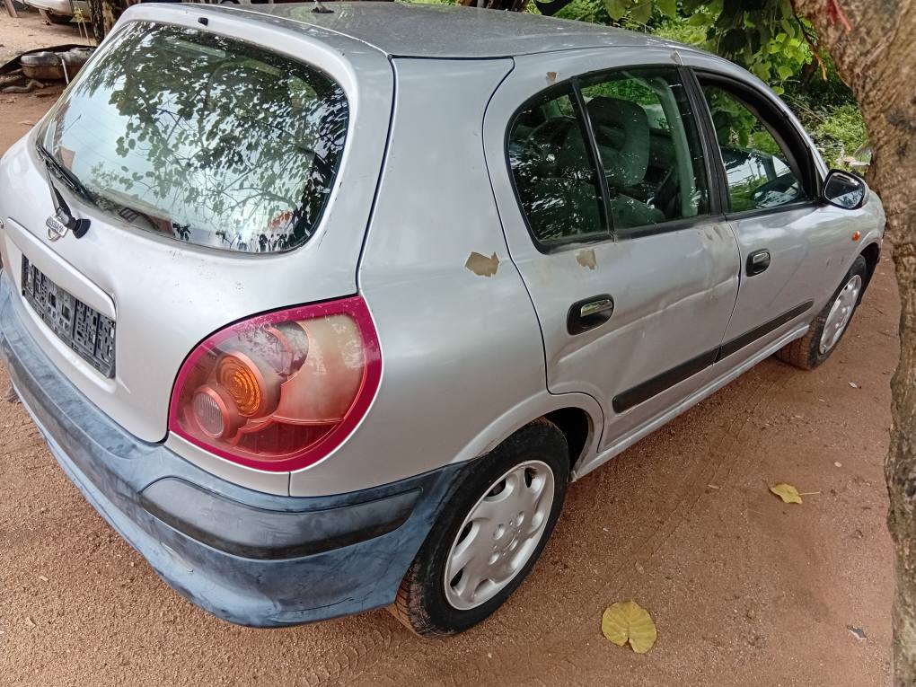A picture of Nissan almera