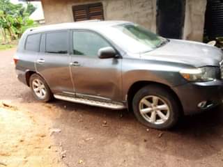 A picture of 2008 Highlander limited 2008
