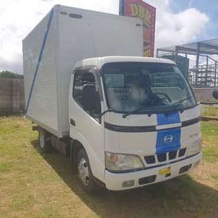 hino trucks