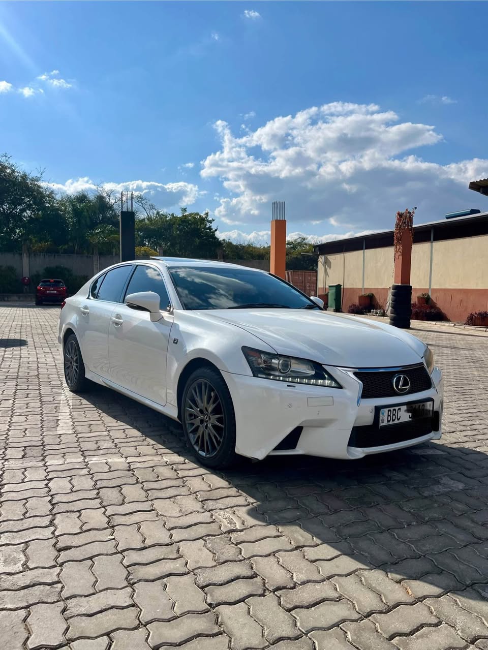lexus