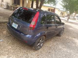 A picture of Ford fiesta