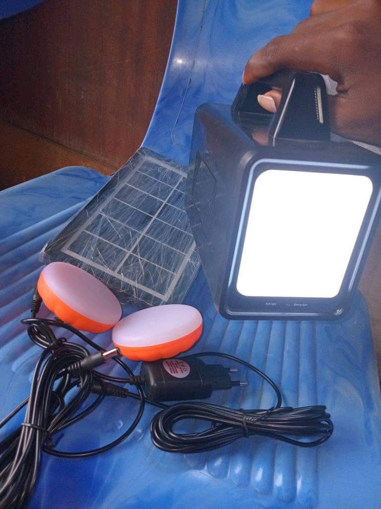 A picture of DP solar kit