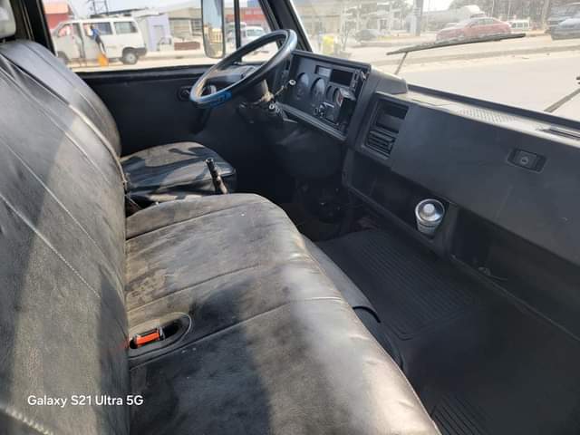 A picture of WELL PAINTED 95 BUY AND DRIVE 4MILLION NAIRA 150K COMMISSION