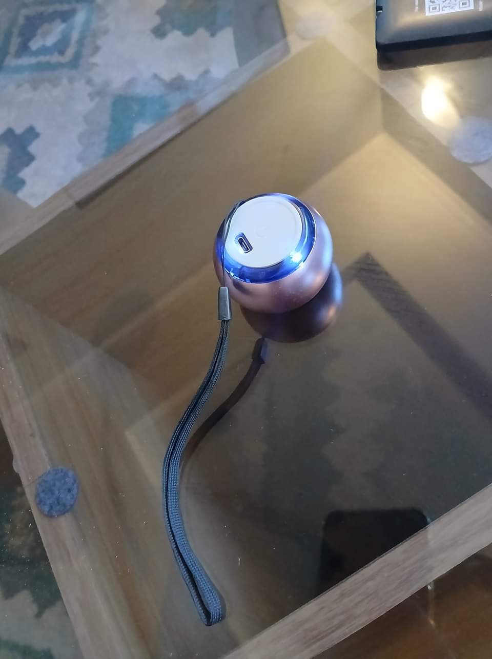 A picture of BLUETOOTH SPEAKER