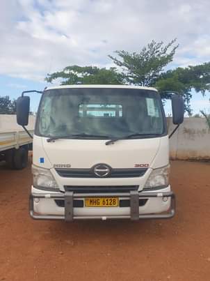 hino trucks
