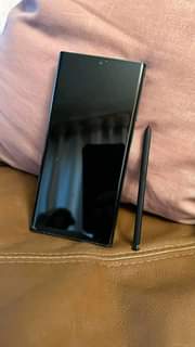 A picture of Samsung Galaxy s22 ultra 5G. Call WhatsApp 0702411686