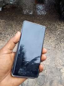 A picture of S10 gb128 ram8