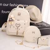 A picture of Fashon back packs