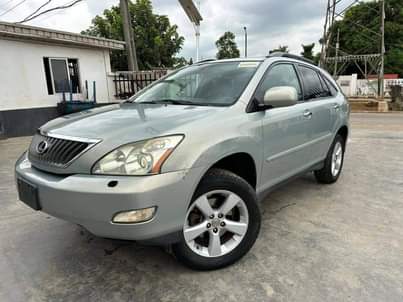 A picture of Toks Lexus 2008 Rx350