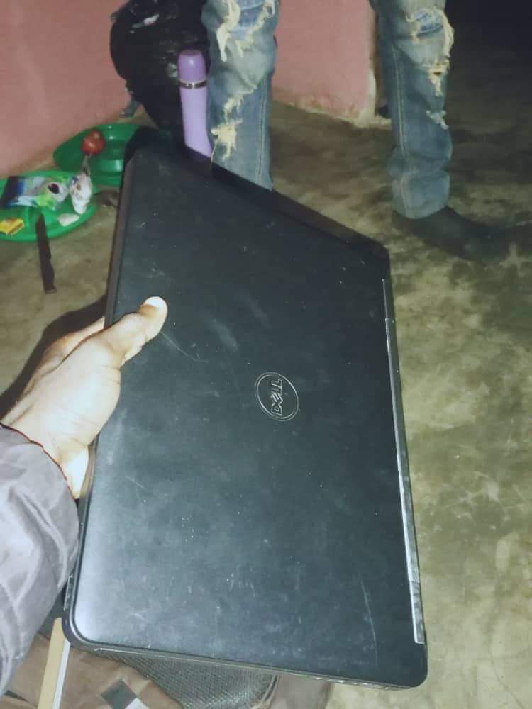 dell laptop