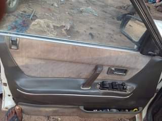 A picture of 2000 Going Mazda 626 Small