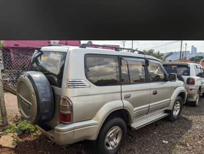 A picture of Toyota Prado