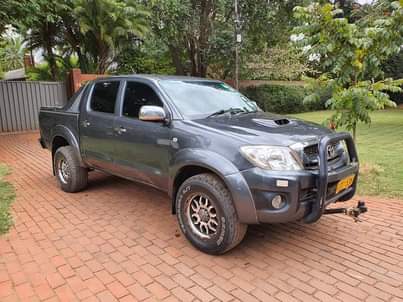 used toyota hilux