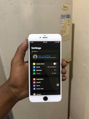 A picture of iPhone 6s