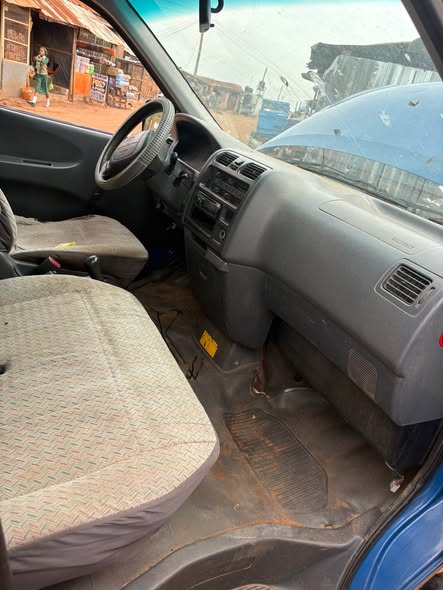 A picture of Toyota Hiace