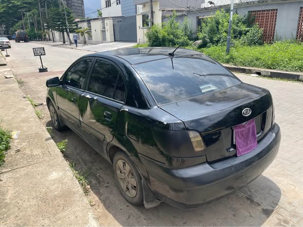 A picture of Kia rio 2006 automatically