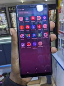 A picture of NOTE 8 SAMSUNG AT 350000