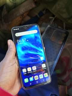 A picture of Tecno spark8c