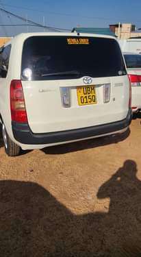 A picture of Toyota Succeed 2007 Model
