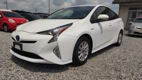 A picture of 2017 TOYOTA PRIUS S without shaken ITTJAPAN LTD Location Sakai