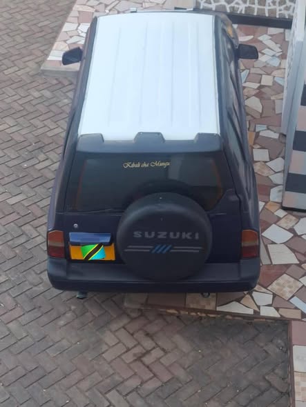 A picture of SUZUKI ESCUDO 0620356906