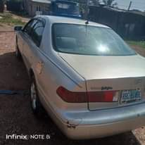 A picture of 2002 Toyota Camry LE