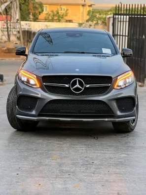 A picture of DIRECT TOKUNBO 2017 MERCEDES BENZ GLE43 AMG In mint condition