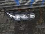 A picture of Toyota Prestige Headlight