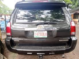 A picture of Toyota 4 runner 2008