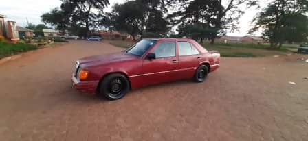 classifieds/cars mercedes