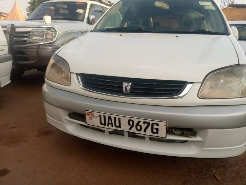 A picture of Toyota raum