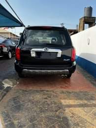 A picture of Sharp deal 2006 Honda pilot Sharp like toks Sound engine
