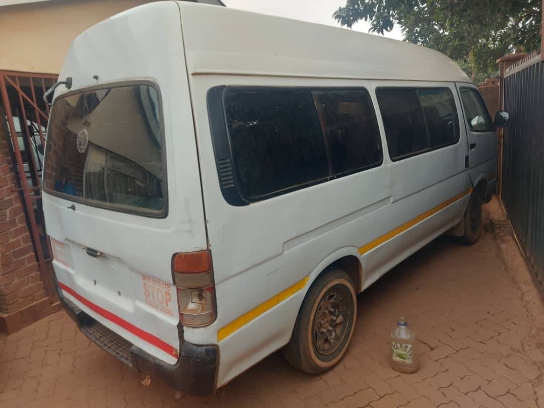 used toyota hiace