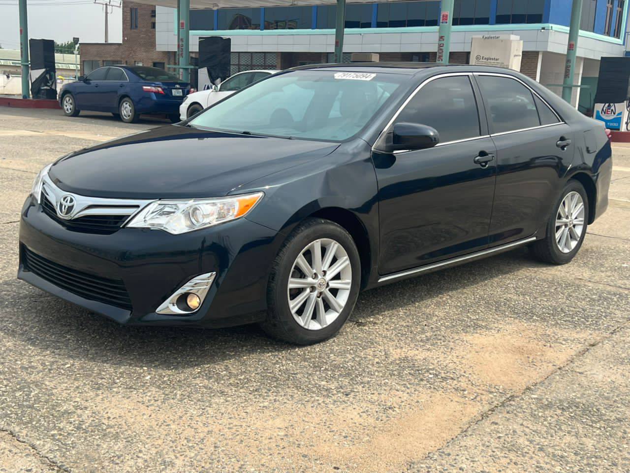 A picture of TOKUNBO 2013 TOYOTA CAMRY XLE