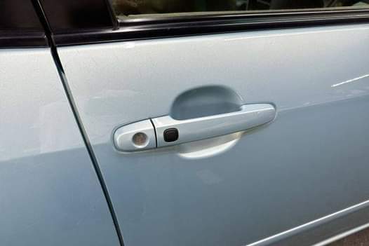 A picture of Toyota Corolla 2004
