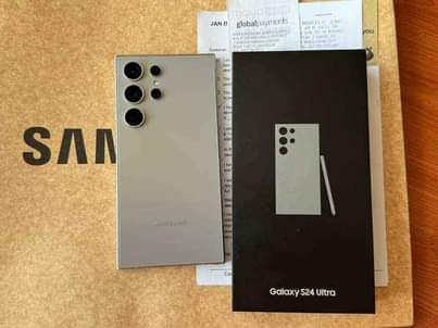 A picture of SAMSUNG GALAXY S24 ULTRA