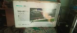 A picture of HISENSE 32 INCHES SMART FRAMELESS TV O SAKE AT 410K