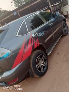 A picture of LEXUS RX 330 buy and Drive 4 5m Location Auchi
