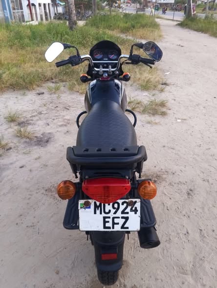 A picture of Boxer Bm cc125
