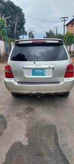 A picture of Toyota Highlander 2003