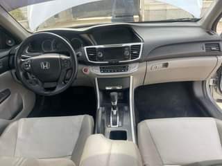 A picture of 2013 HONDA ACCORD