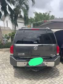 A picture of 05 06 Nissan armada