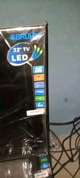 A picture of BRUHM PLASMA TV LED 32 inches