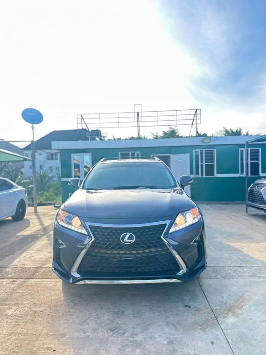 A picture of 2011 neatly used Lexus Rx350